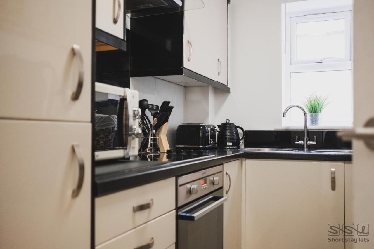 Manor Apartments Bournemouth Bagian luar foto